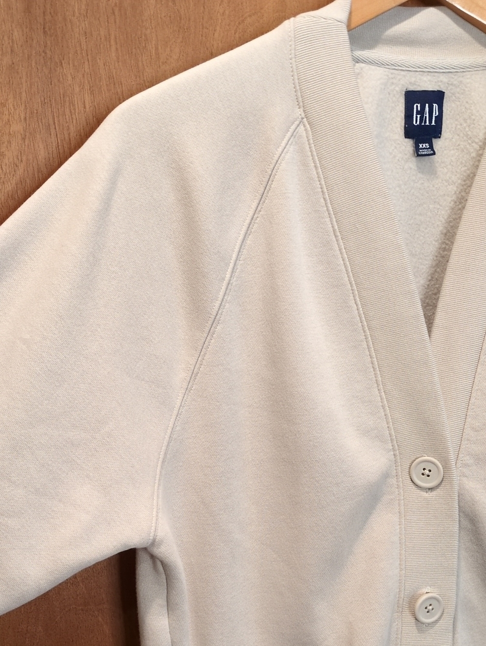 GAP Fleece Button-Up Cardigan In Light Tan Size XXS - Picture 4 of 7